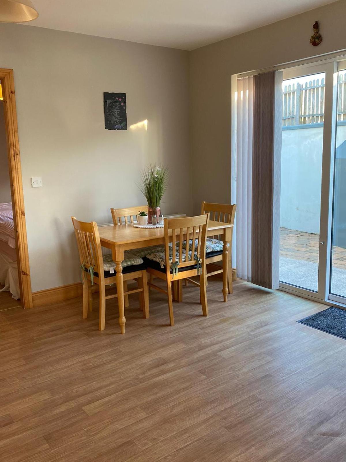 Kilmore Beach Apartment 特拉利 外观 照片